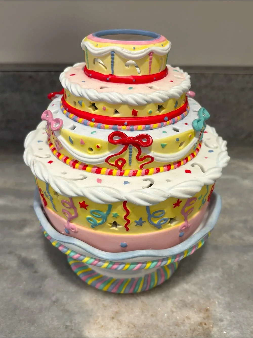 Retired PARTYLITE Tiered Birthday Celebration Cake Tealight Candle Holder P7326